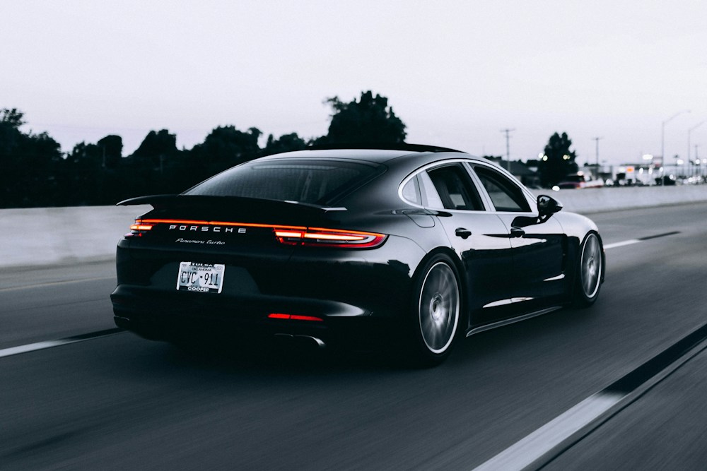Porsche στον δρόμο