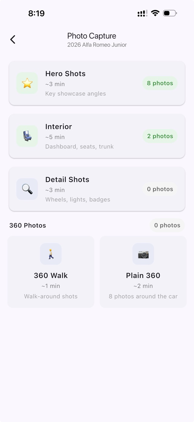 Η οθόνη λήψεων του CarCommerce VS: Hero Shots, εσωτερικό, λεπτομέρειες και 360°